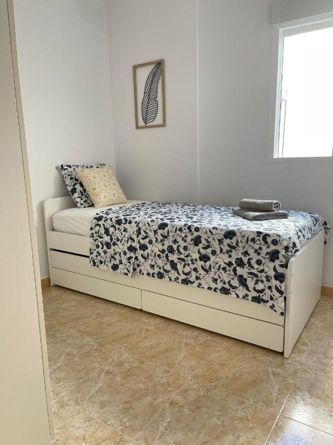Uim Mediterraneo Poeta 4 Wifi Puerto de Sagunto Exterior photo